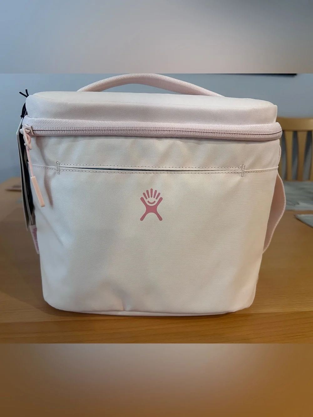 NWT Hydro Flask Insulated Lunch Bag 8L - Trillium (baby pink)